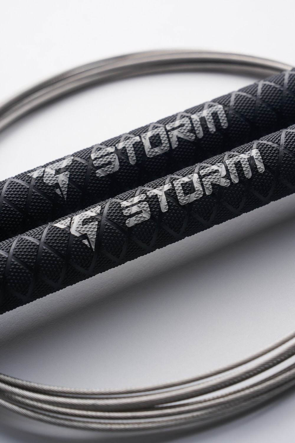 Skakanka treningowa STORM SV1 RS - czarna